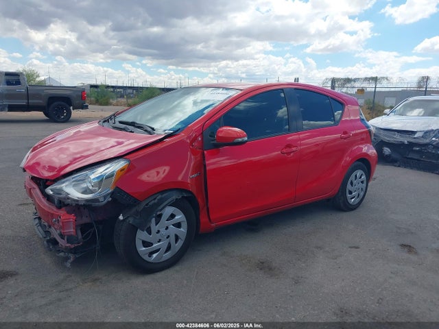 JTDKDTB30G1128099 Toyota Prius C Two