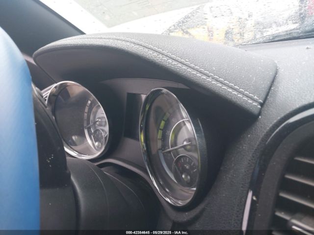 2C3CCAGG8EH374215 Chrysler 2014