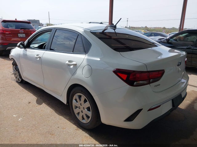 3KPA24AD9ME400529 KIA gamma ii