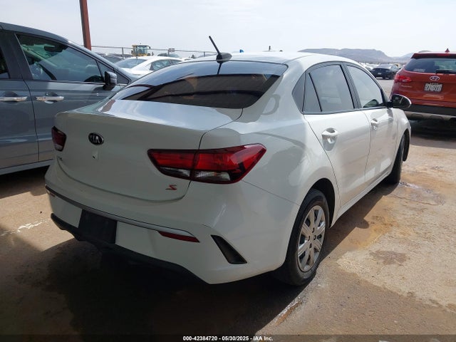 3KPA24AD9ME400529 KIA gamma ii
