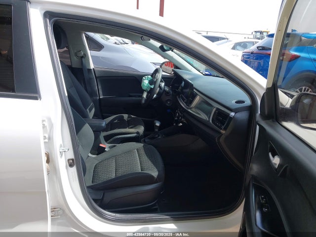 3KPA24AD9ME400529 KIA gamma ii