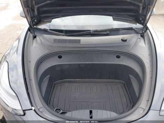2023 TESLA MODEL 3 5YJ3E1EA5PF676316 Photo 9