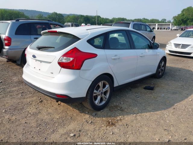 1FADP3K22EL402398 Ford FOCUS SE