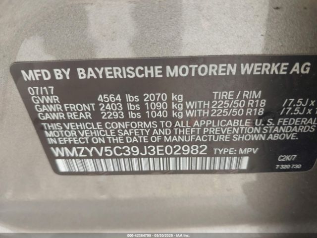 2018 MINI COUNTRYMAN WMZYV5C39J3E02982 Photo 8