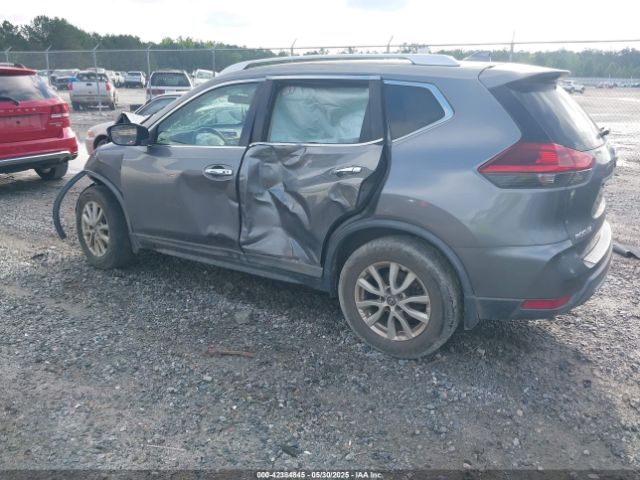 2018 NISSAN ROGUE KNMAT2MT3JP501999 Photo 2