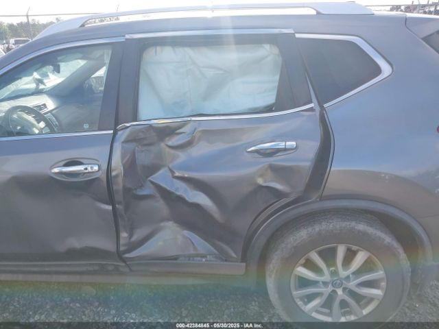 2018 NISSAN ROGUE KNMAT2MT3JP501999 Photo 5
