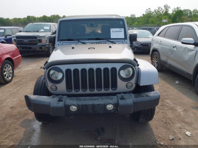 1C4BJWDG0FL703220 Jeep Wrangler Unlimited Sport