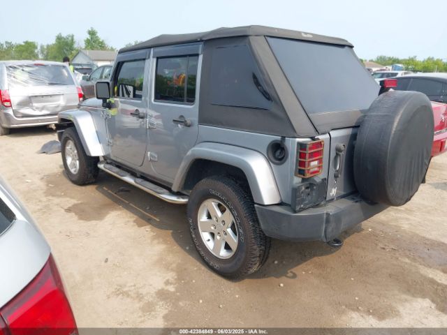 1C4BJWDG0FL703220 Jeep Wrangler Unlimited Sport