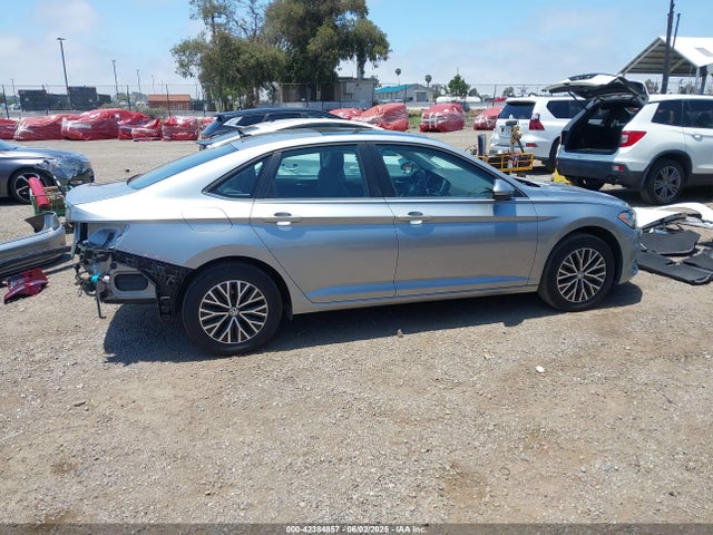 3VWC57BU9MM090465 Volkswagen tsi