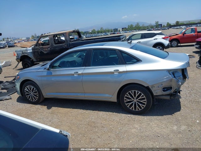 3VWC57BU9MM090465 Volkswagen tsi
