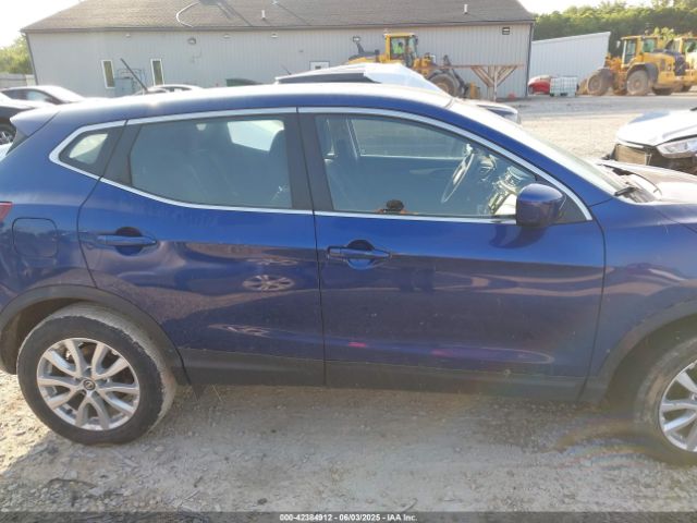 JN1BJ1AV2NW347908 Nissan Rogue Sport S Fwd Xtronic Cvt
