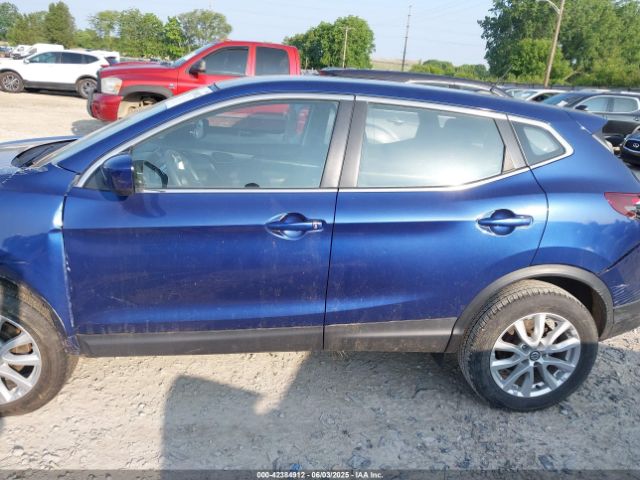 JN1BJ1AV2NW347908 Nissan Rogue Sport S Fwd Xtronic Cvt