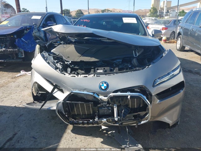 WBY43EJ00RCR66802 BMW i7