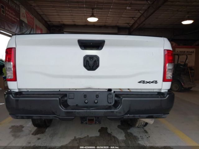 3C6UR5HJ0PG610057 RAM 2500 Tradesman  4x4 8' Box