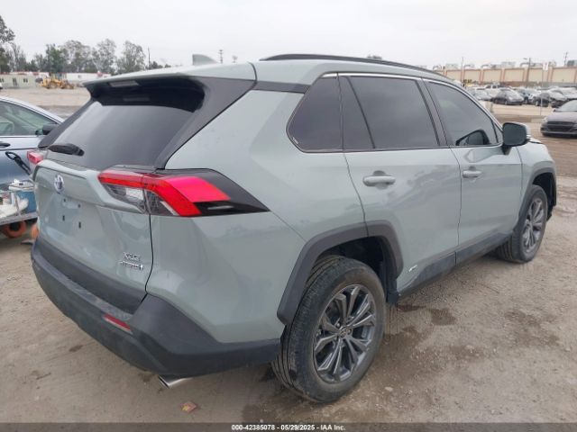 4T3B6RFV8NU102695 Toyota Rav4 Xle Premium