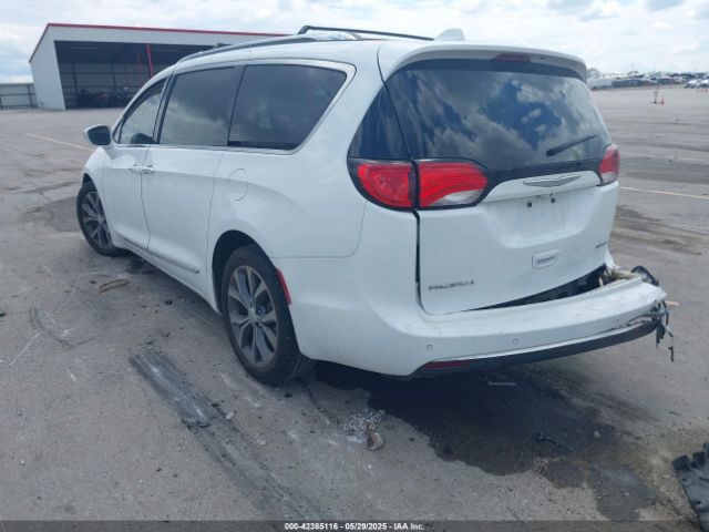 2017 CHRYSLER PACIFICA 2C4RC1GG3HR751909 Photo 2