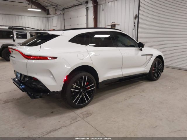 2023 ASTON MARTIN DBX SD7VUJBW3PTV06366 Photo 3