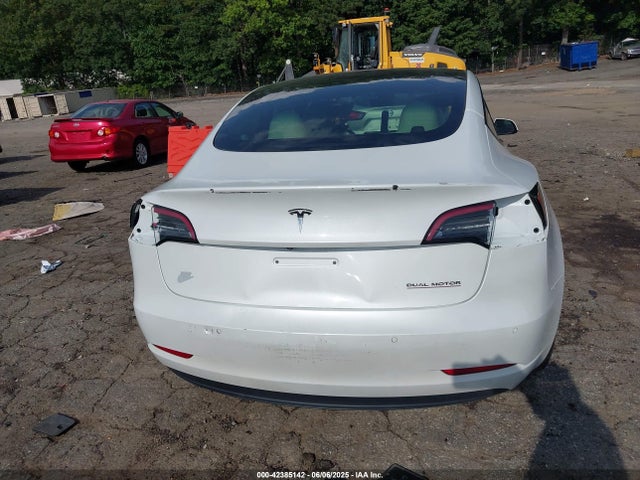 2021 TESLA MODEL 3 5YJ3E1EC1MF013435 Photo 3