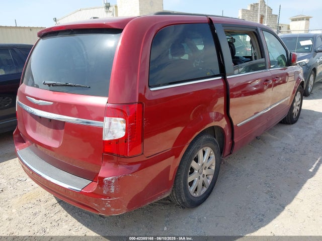 2C4RC1BG5ER441098 Chrysler Town and Country