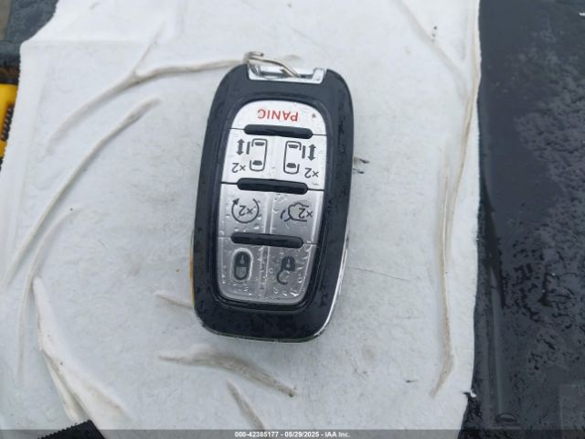 2025 CHRYSLER PACIFICA 2C4RC1BG9SR530006 Photo 10