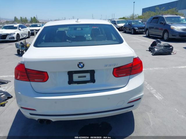 WBA8B9G3XHNU52129 BMW 330I