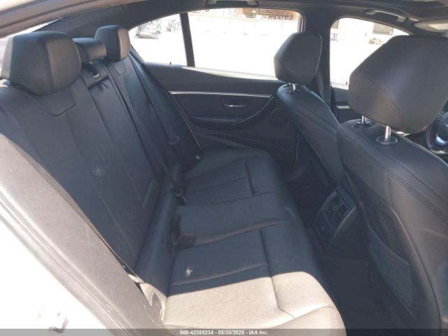 WBA8B9G3XHNU52129 BMW 330I