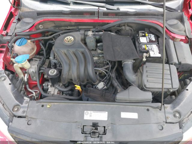 3VW1K7AJXEM415486 Volkswagen Jetta 2.0l S