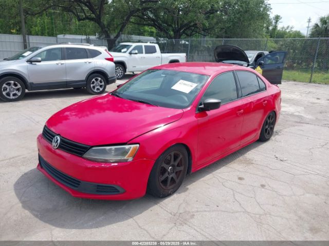 3VW1K7AJXEM415486 Volkswagen Jetta 2.0l S
