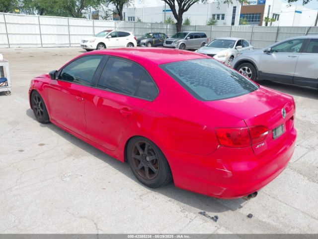 3VW1K7AJXEM415486 Volkswagen Jetta 2.0l S
