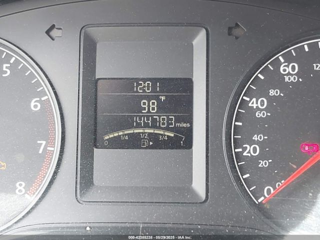 3VW1K7AJXEM415486 Volkswagen Jetta 2.0l S