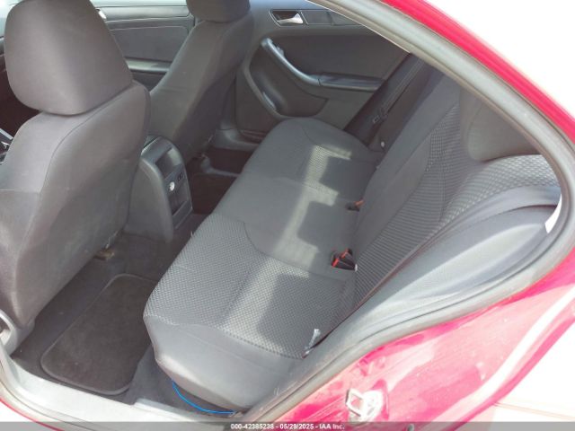 3VW1K7AJXEM415486 Volkswagen Jetta 2.0l S