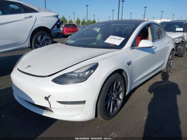 5YJ3E1EB5KF213576 Tesla MODEL 3