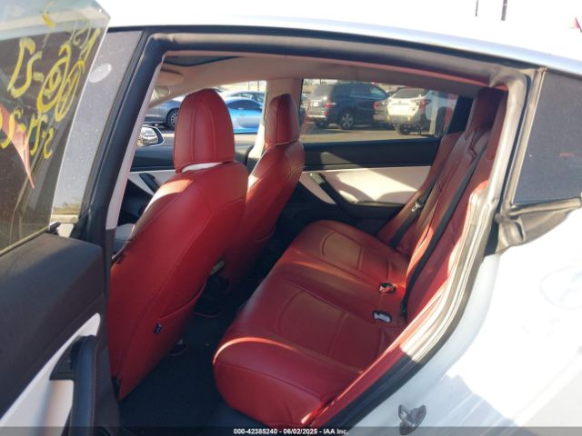 5YJ3E1EB5KF213576 Tesla MODEL 3