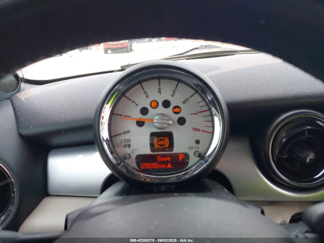 2011 MINI COOPER S WMWSV3C5XBTY14478 Photo 6