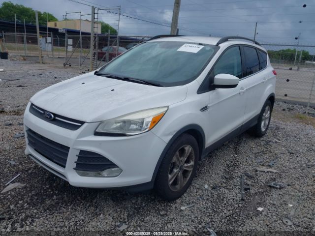 1FMCU0GX7FUA64361 Ford ESCAPE SE