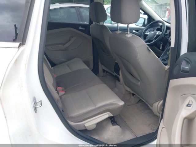 1FMCU0GX7FUA64361 Ford ESCAPE SE
