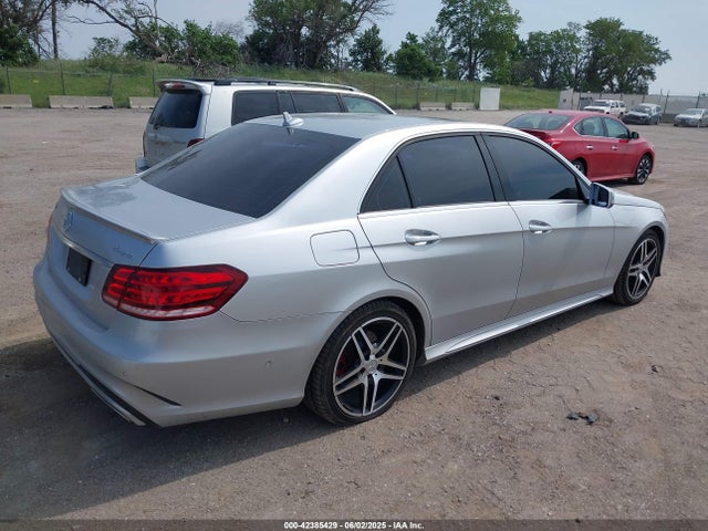 WDDHF8JB8GB225013 Mercedes-Benz 2016