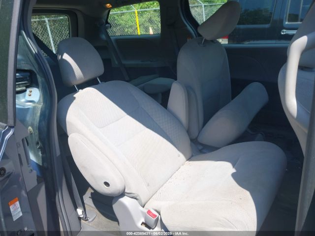2016 TOYOTA SIENNA 5TDZK3DCXGS755834 Photo 7