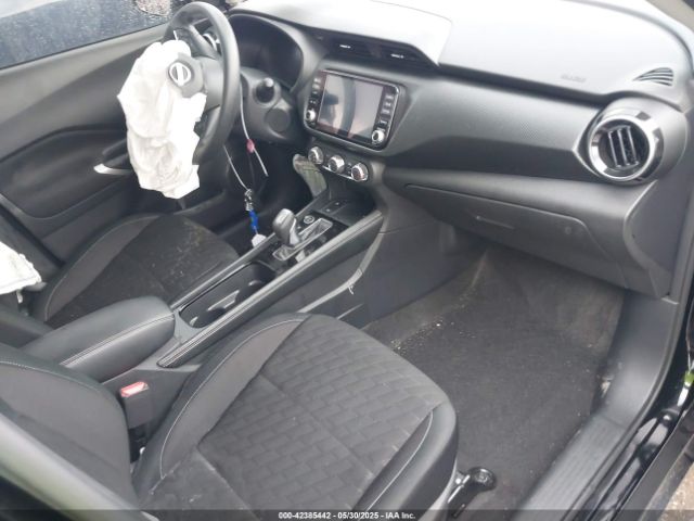 2024 NISSAN KICKS 3N1CP5CV5RL496235 Photo 4