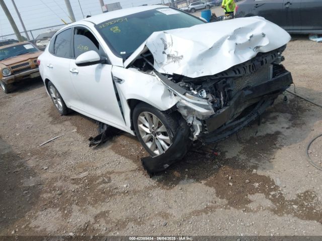 2017 KIA OPTIMA 5XXGT4L34HG172867
