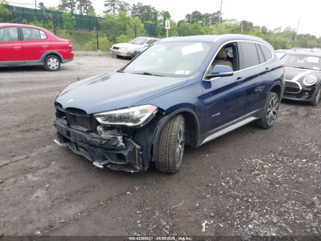 2016 BMW X1 WBXHT3C32G5E48485 Photo 1