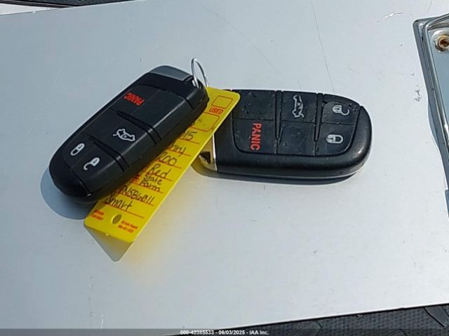 1C3CCCAB9FN586011 Chrysler 200 Limited