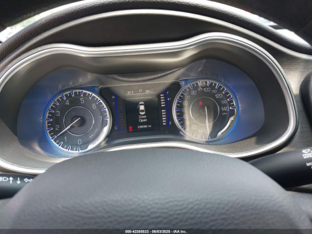 1C3CCCAB9FN586011 Chrysler 200 Limited