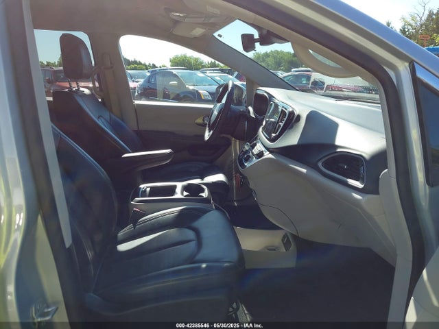 2C4RC1BG0PR621270 Chrysler Pacifica Touring L