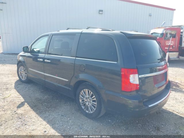 2011 CHRYSLER TOWN & COUNTRY 2A4RR6DG2BR616700 Photo 2