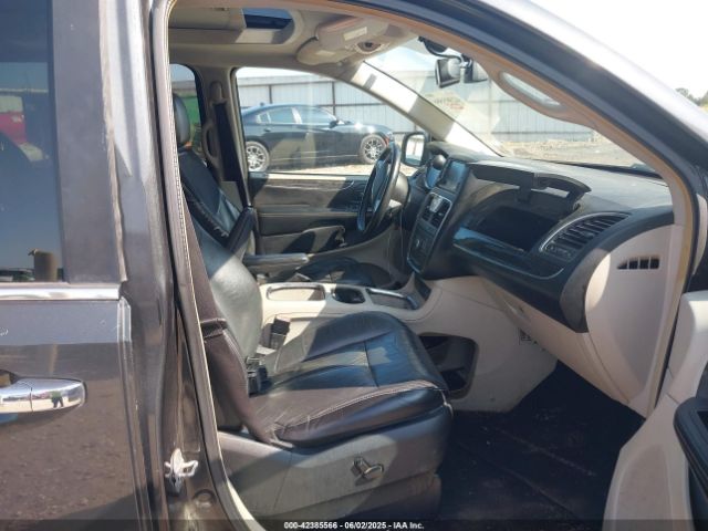 2011 CHRYSLER TOWN & COUNTRY 2A4RR6DG2BR616700 Photo 4