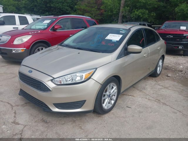 1FADP3F21JL331408 Ford FOCUS SE