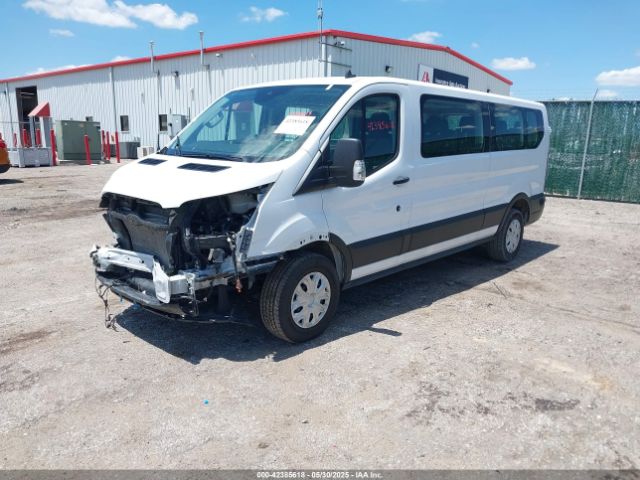 1FBAX2Y80RKA83327 Ford Transit-350 Passenger Van Xlt