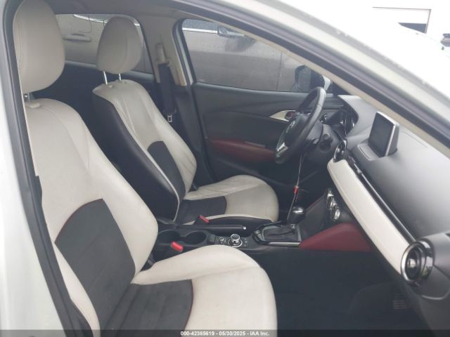 2017 MAZDA CX-3 JM1DKDD70H0176312 Photo 4
