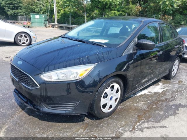 1FADP3E26GL393235 Ford FOCUS S